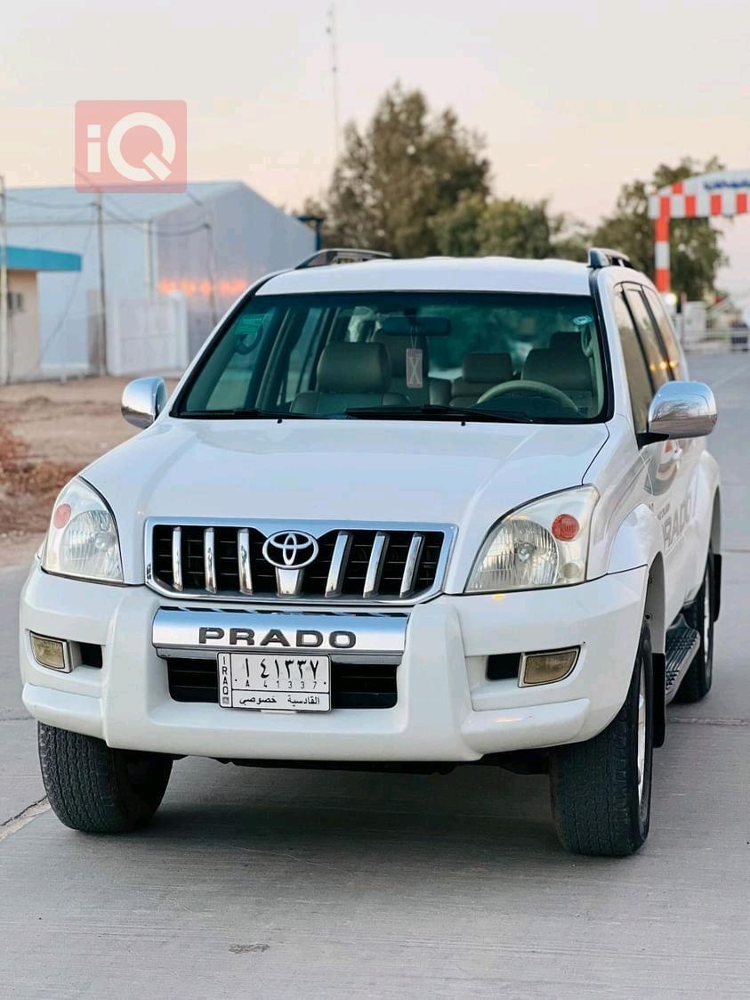 تۆیۆتا لاندكروزر پرادۆ